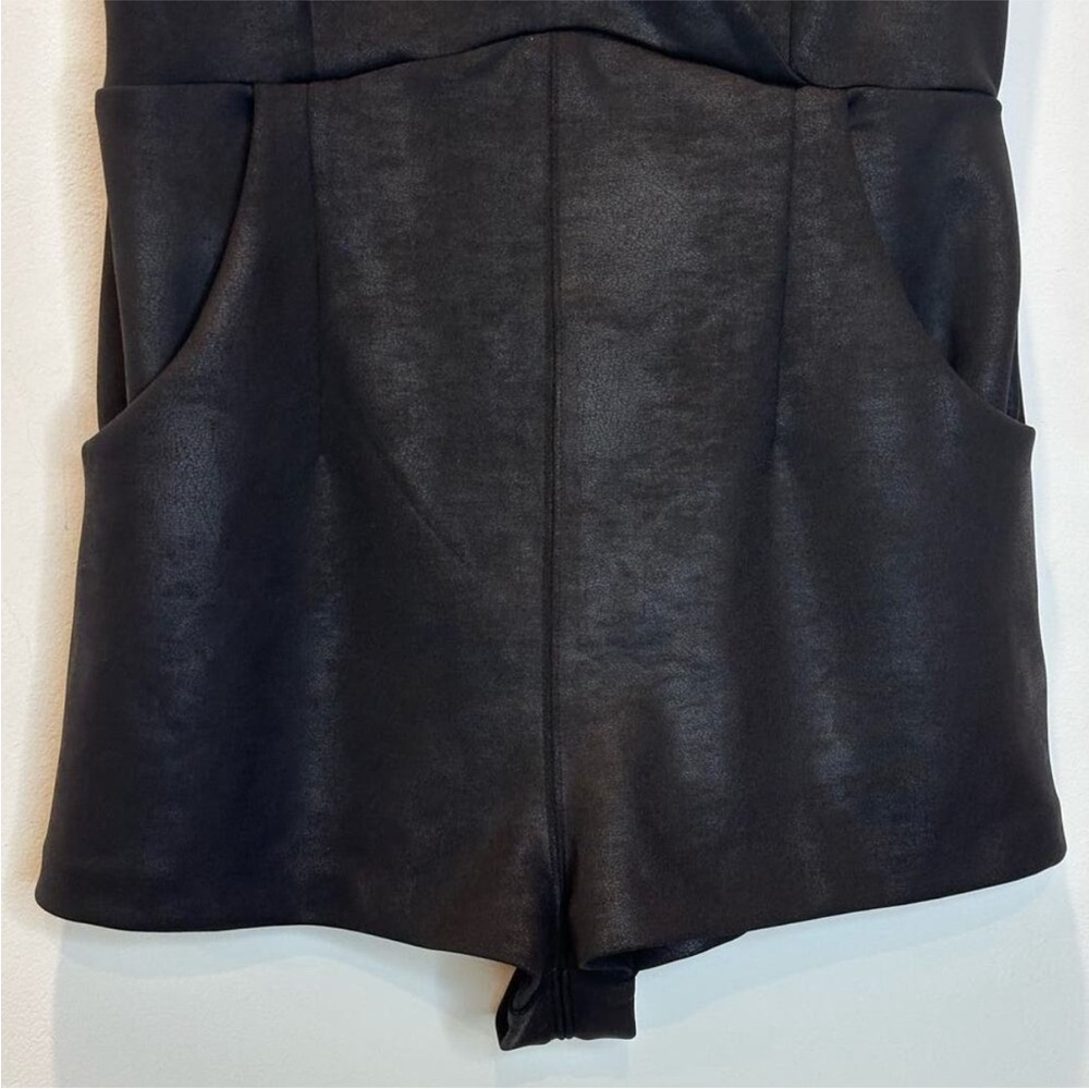 Free People Coated Knit Black Moonlight Sleeveless Bodycon Romper Size 4 NWOT - Picture 5 of 7